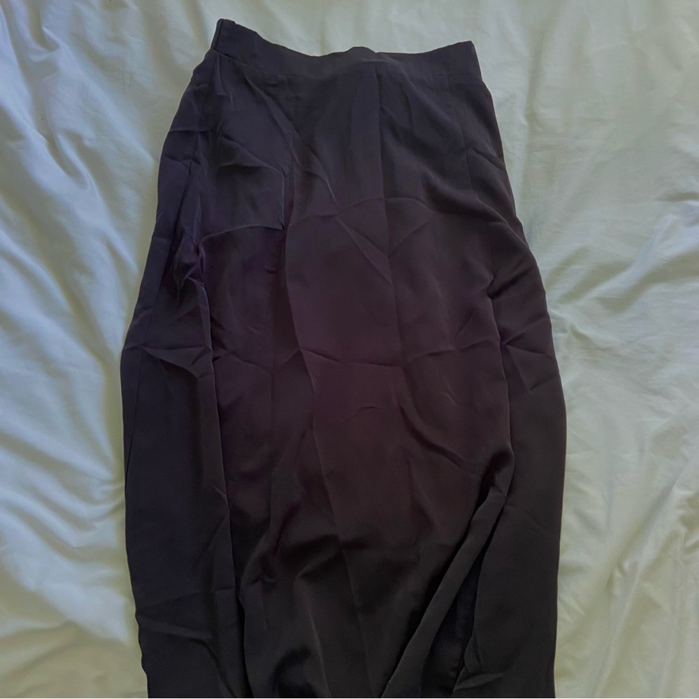 black maxi skirt